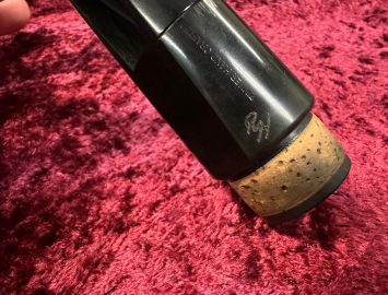 Photo Early Richard Hawkins Hard Rubber Mouthpiece for Bass Clarinet 1.55mm